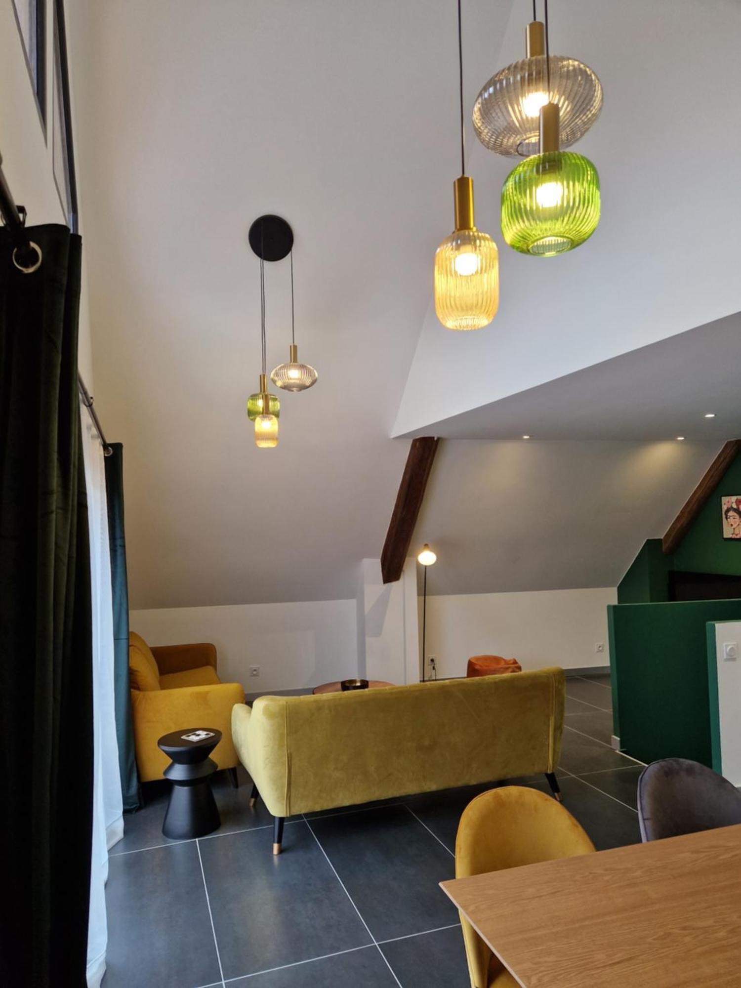 Chalet Cote Cour A 10 Min De La Station Oz Exterior photo